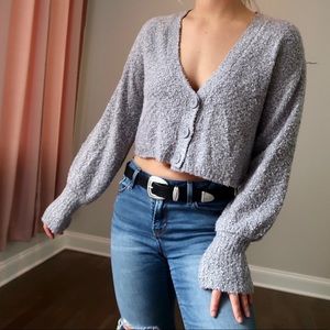 cropped grey sweater